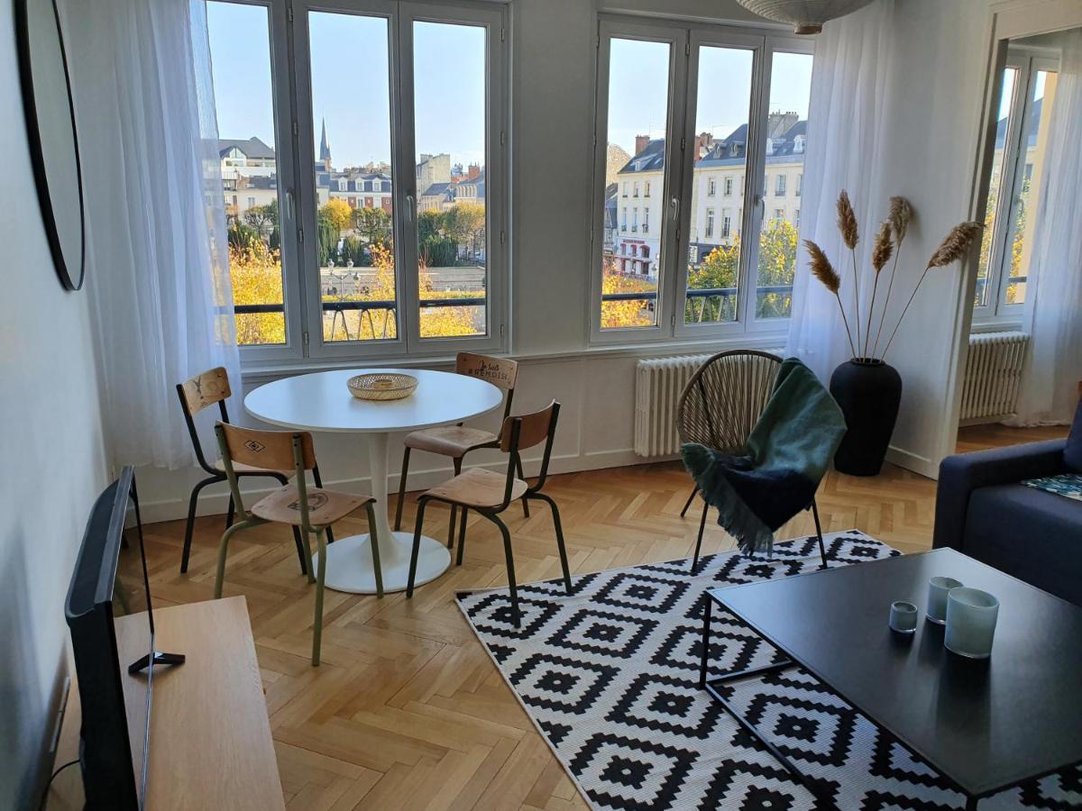 Suite Forum Vue Imprenable Reims Exteriör bild